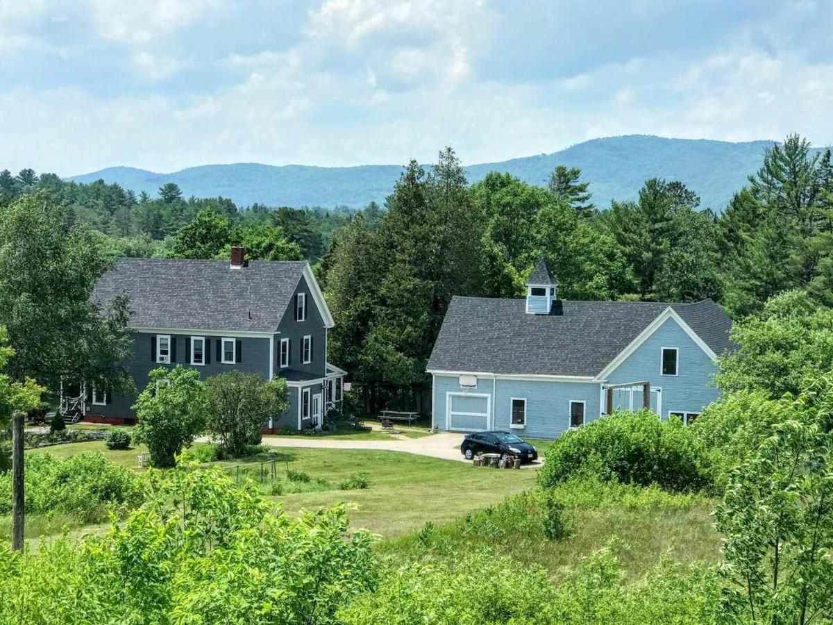 Private 2 Bedrooms And 1 Bathroom In Grand Victorian Home In The Heart Of The Whiite Mountains! Great Host Whitefield Bagian luar foto